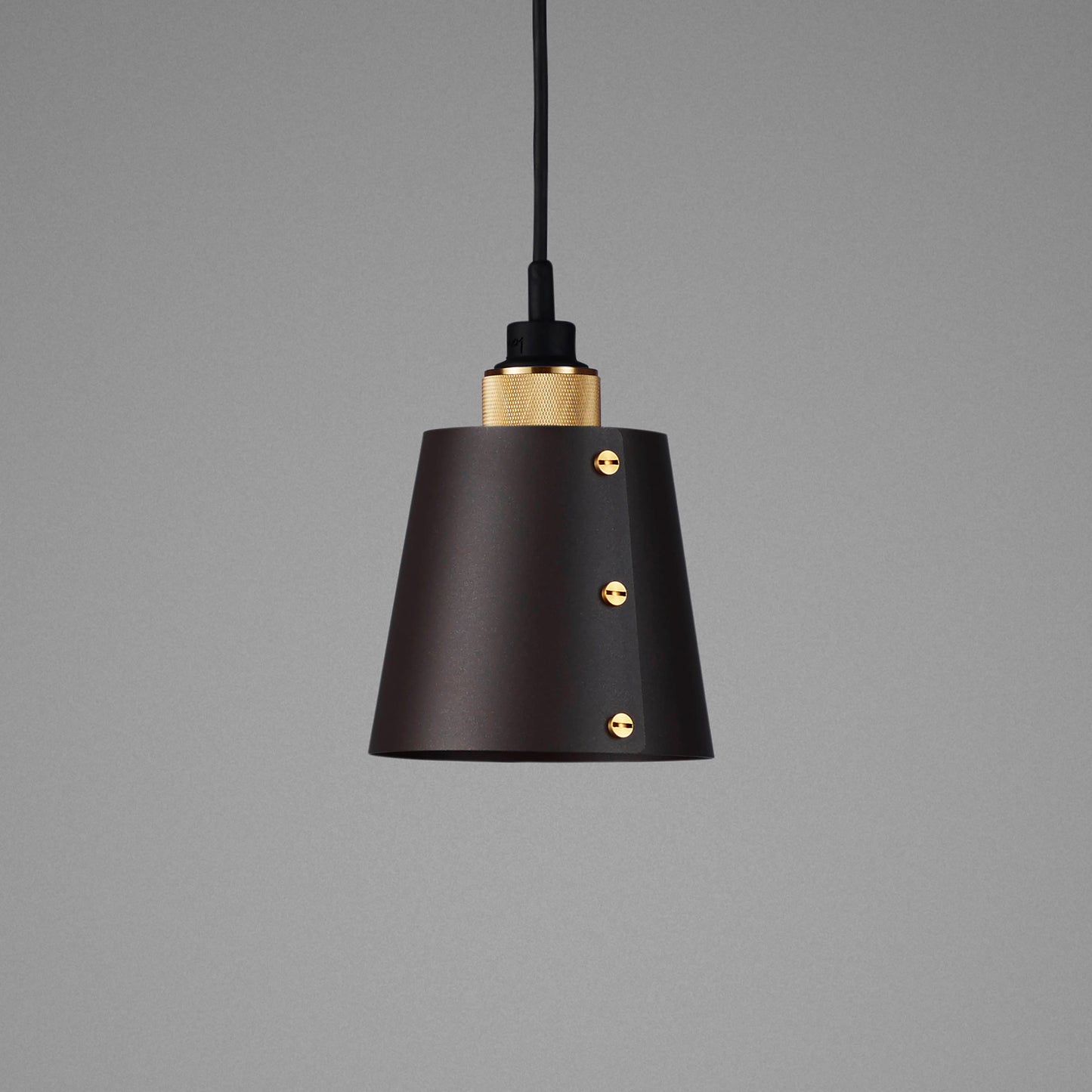 Hooked 1.0 Small Pendant Light / Graphite Brass, detailed close up view of shade and knurling.