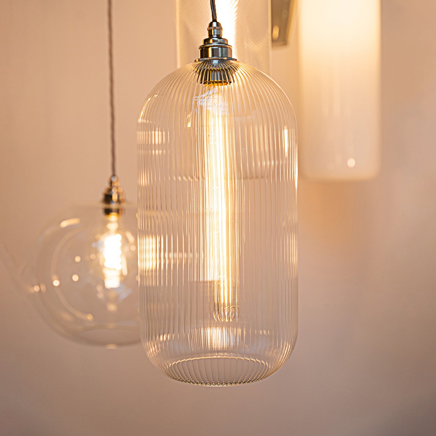 Charlton Pendant, Small