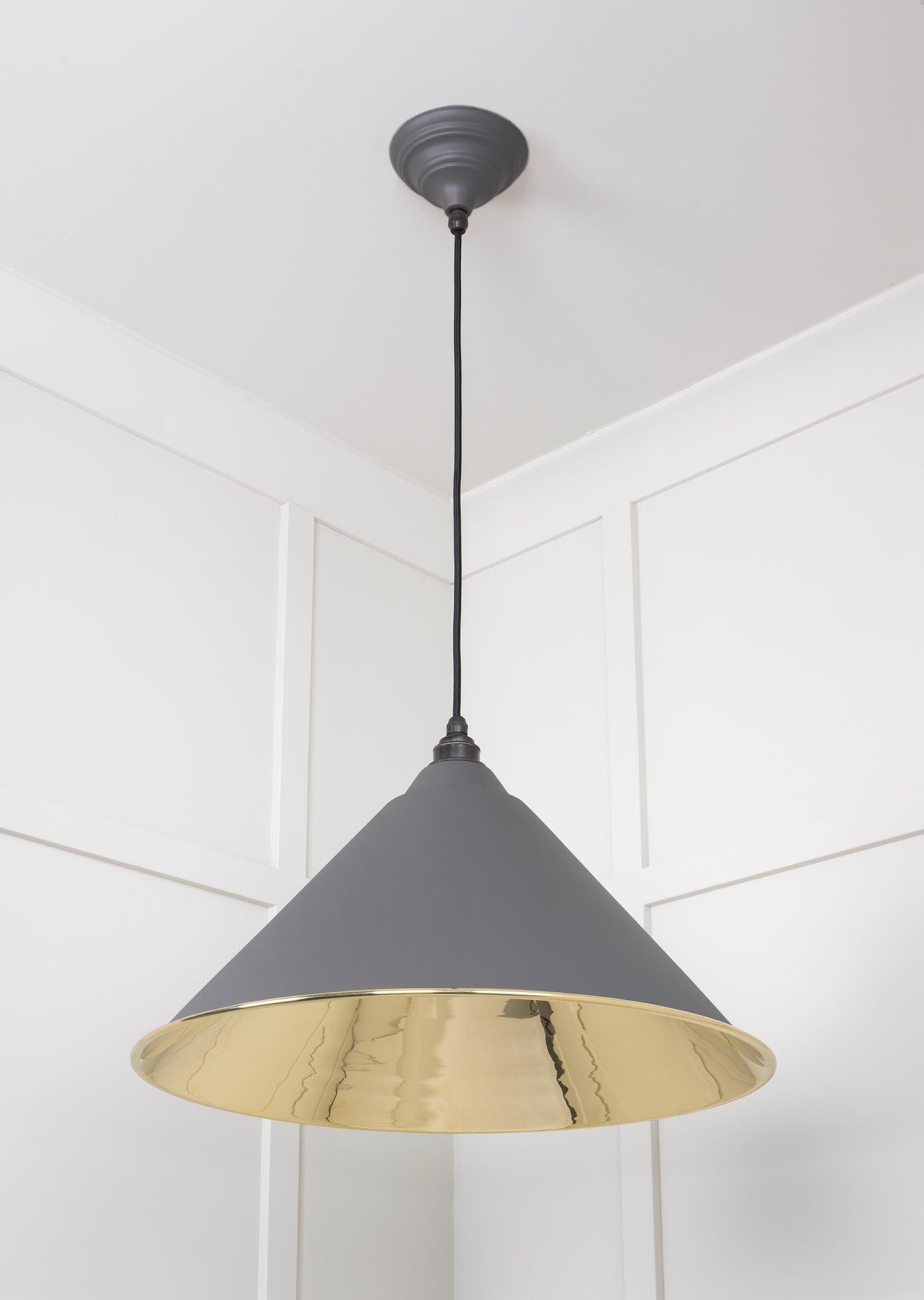Smooth Brass Hockley Pendant Light Bluff, Underside.