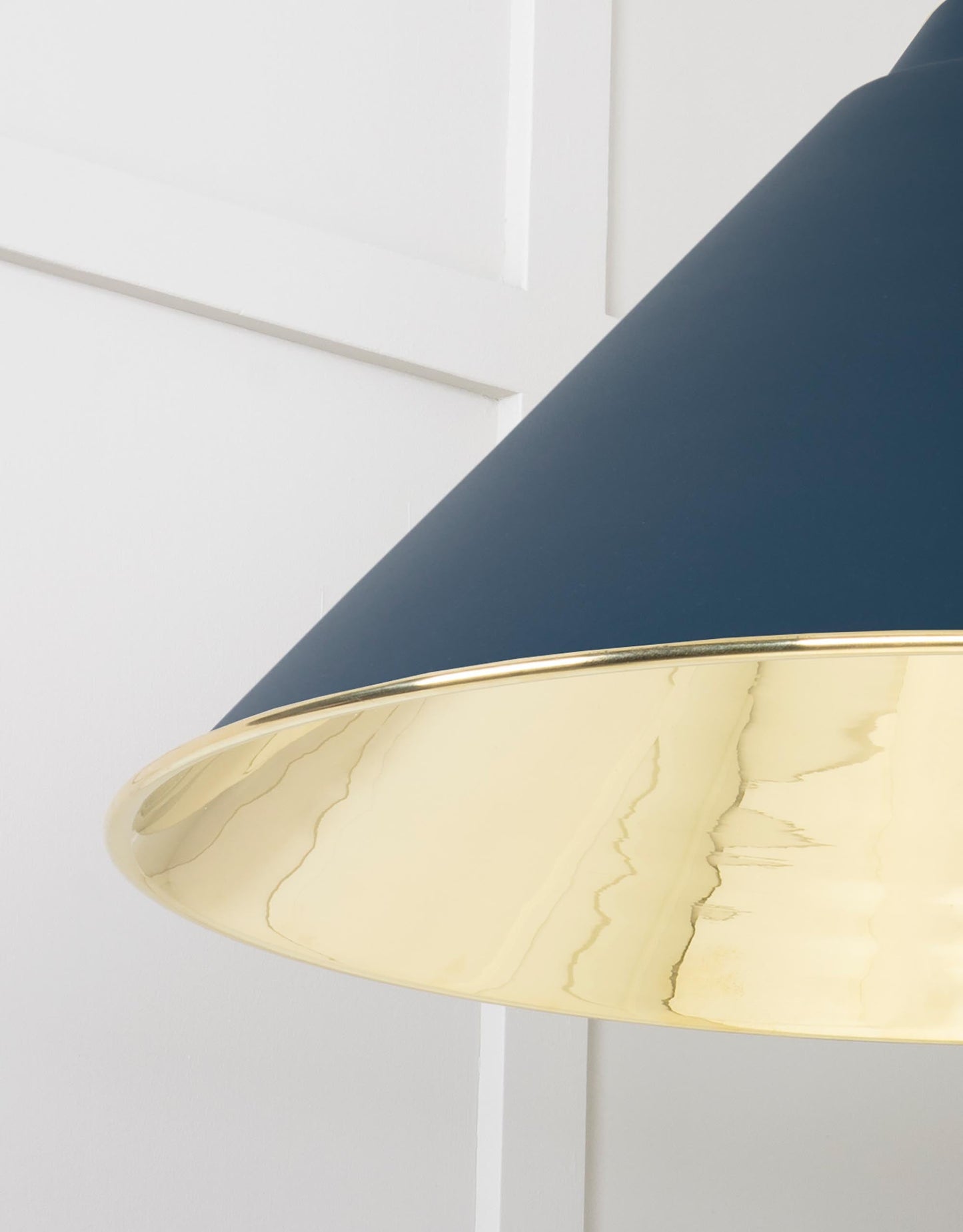 Smooth Brass Hockley Pendant Light Dusk, Detailed close up view of pendant.