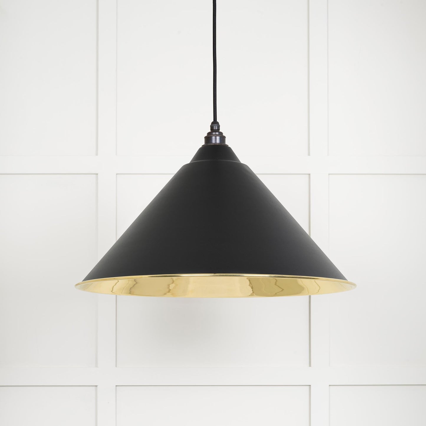Smooth Brass Hockley Pendant Light Elan Black, Front Side.