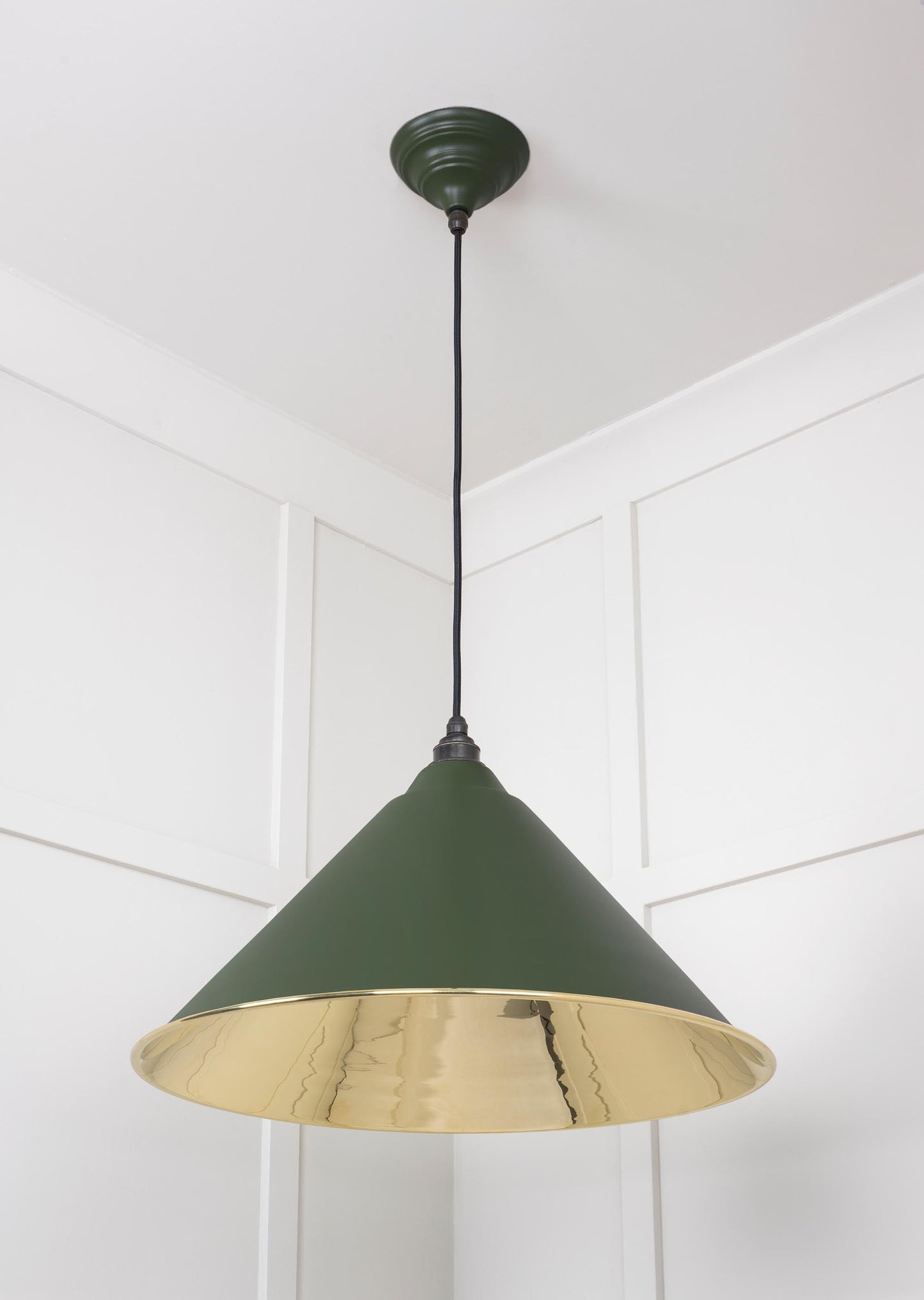 Smooth Brass Hockley Pendant Light Heath, Underside.