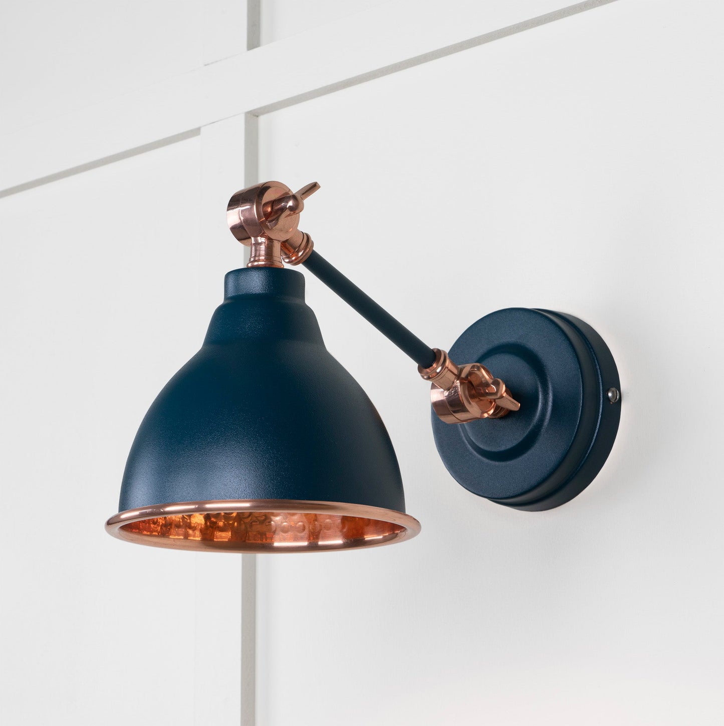 Hammered Copper Brindley Wall Light Dusk, Front Side.