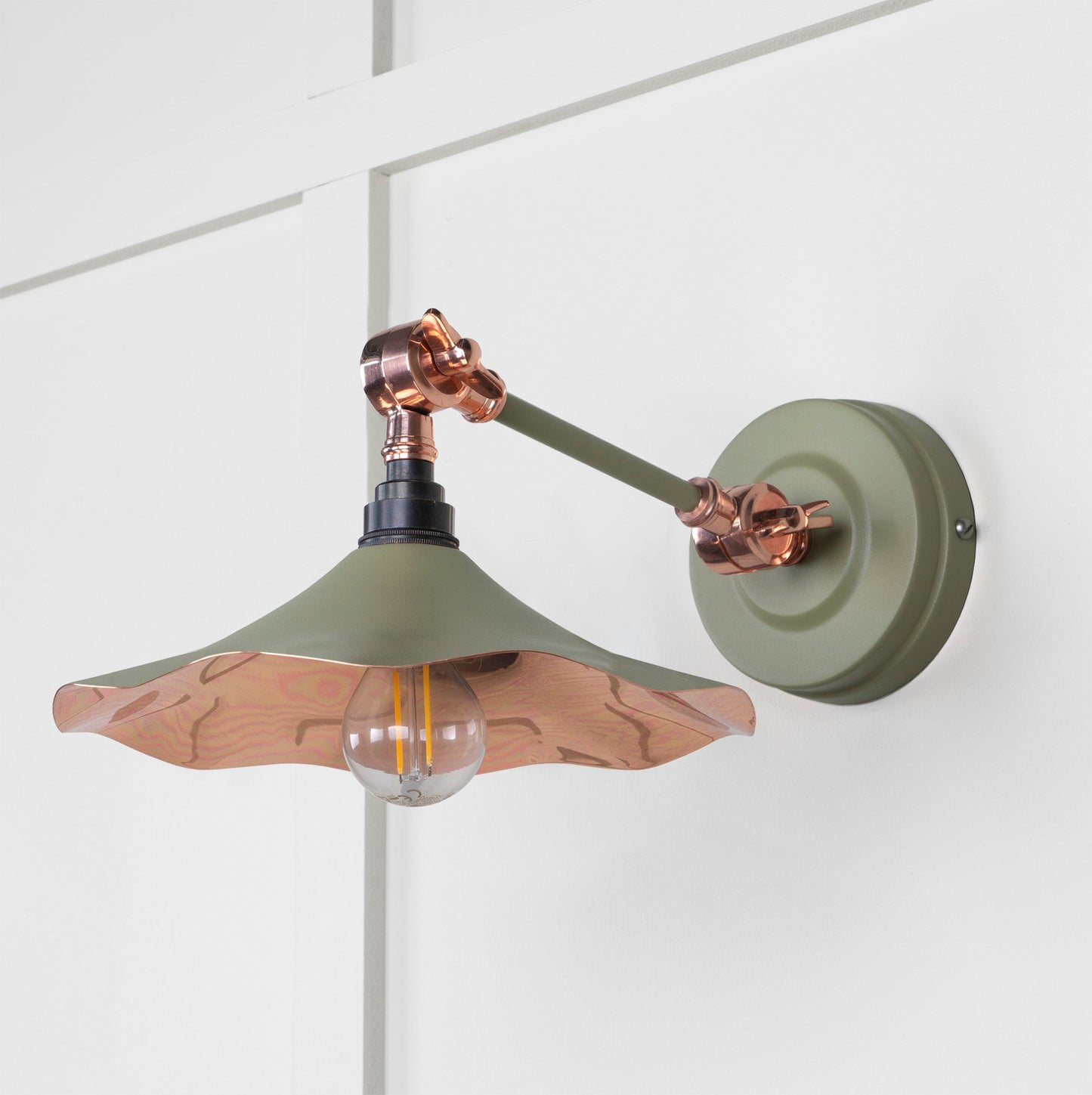 Smooth Copper Flora Wall Light Tump, Front Side.