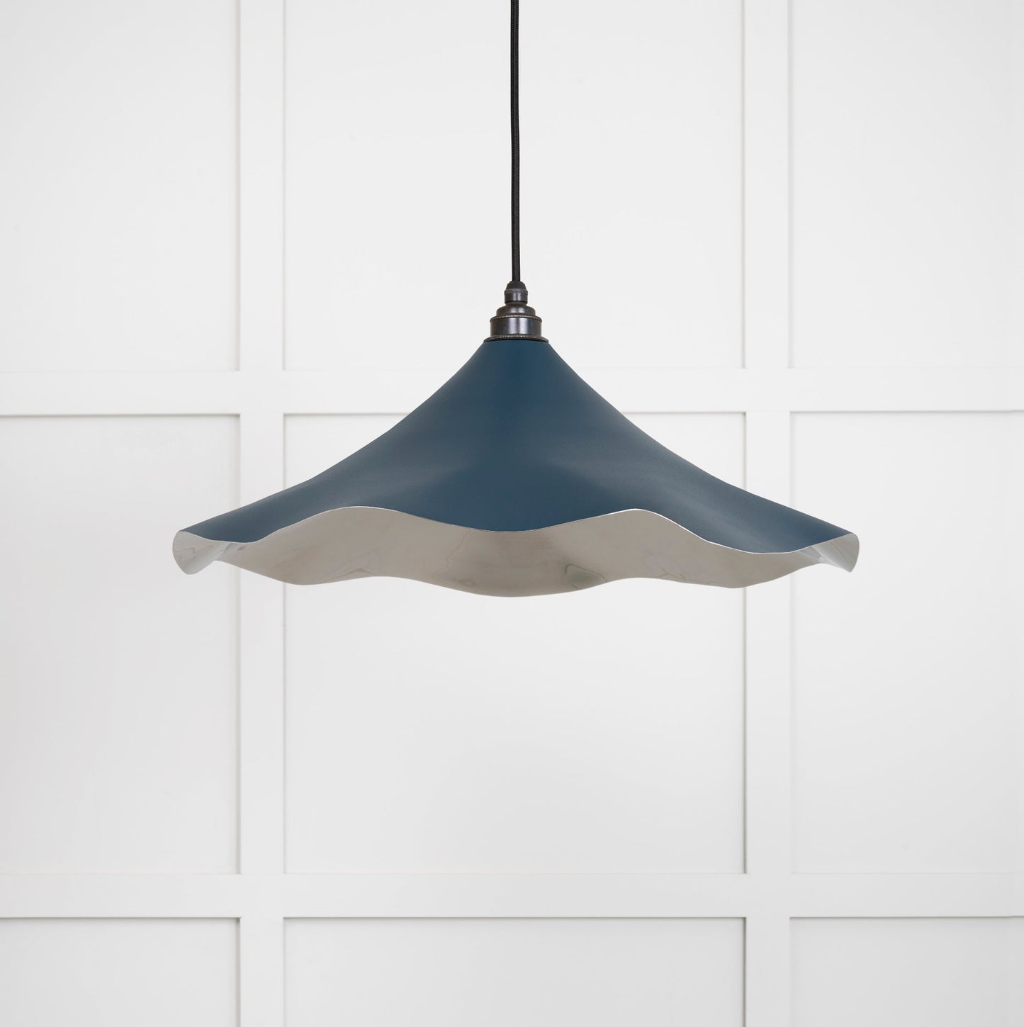Smooth Nickel Flora Pendant Light Dusk, Front Side.