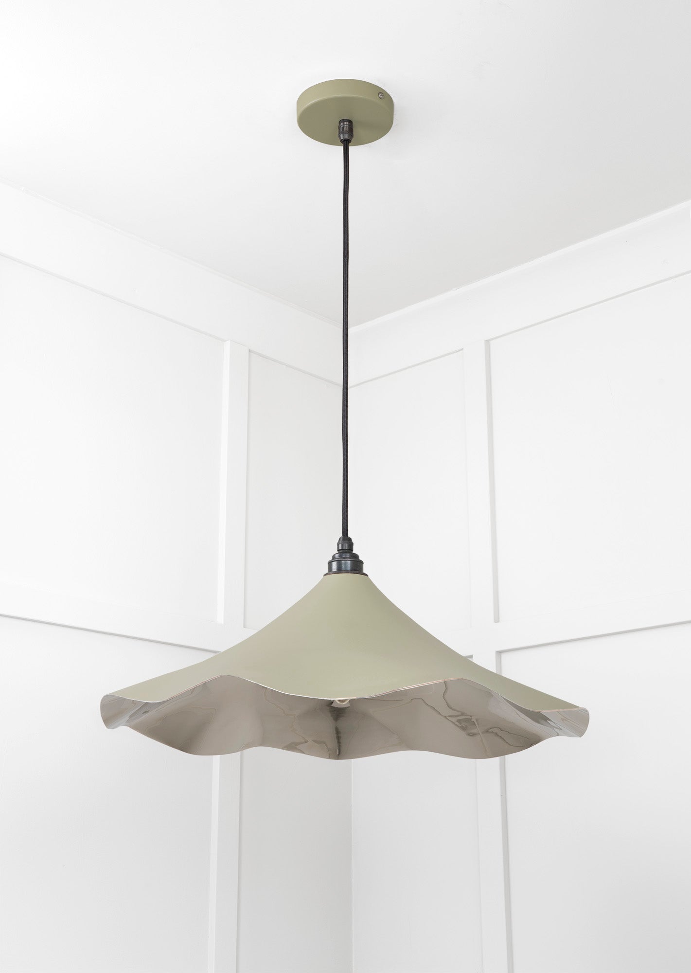 Smooth Nickel Flora Pendant Light Tump, Underside.