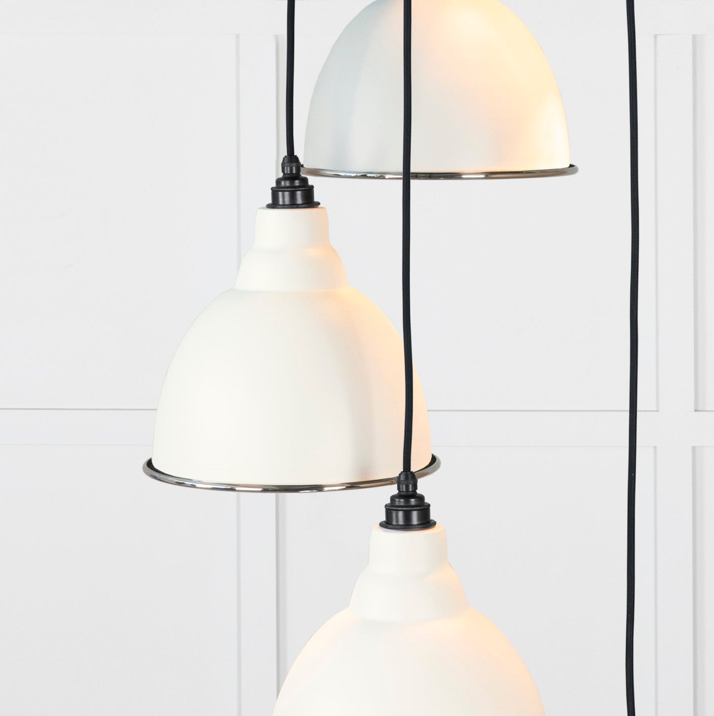 Hammered Nickel Brindley Cluster Pendant Light Teasel, Underside.