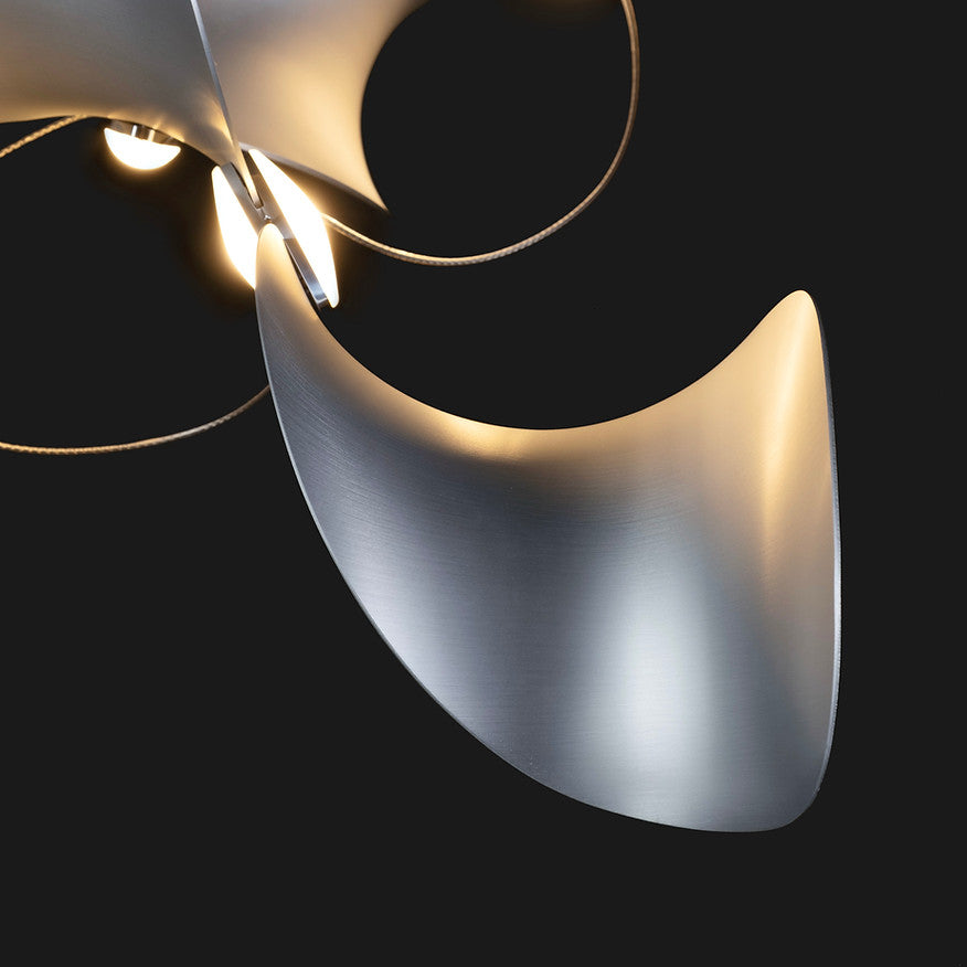 Moss Dune 8 Vertical Line Lamp
