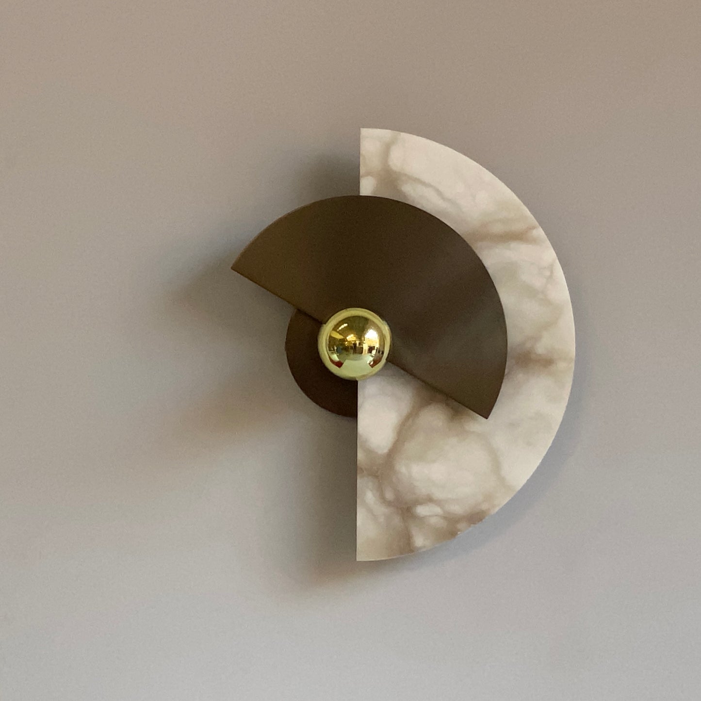 Levante Wall Light Bronze 3