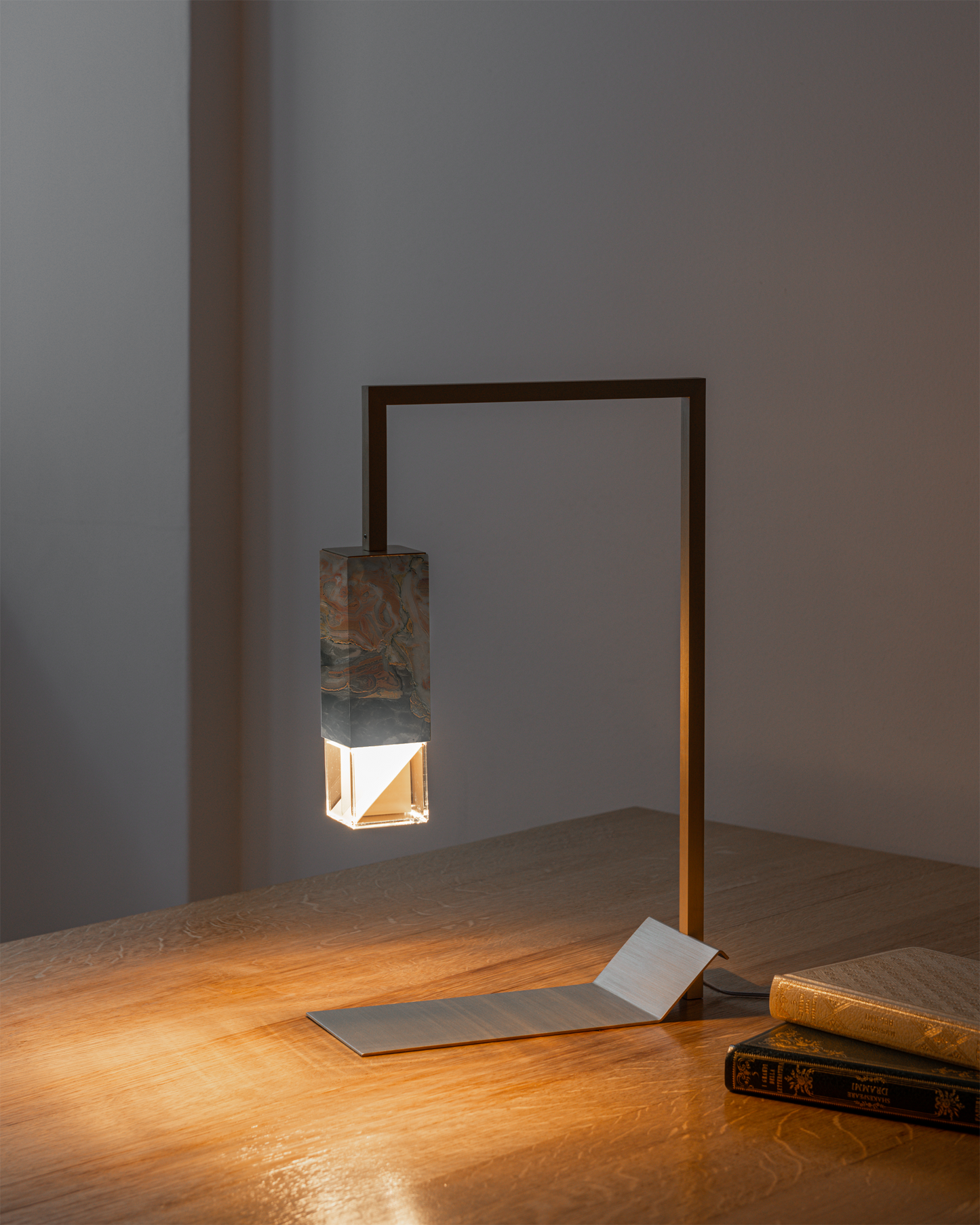 Lamp/ Two Marble Revamp 02 lifestyle image on