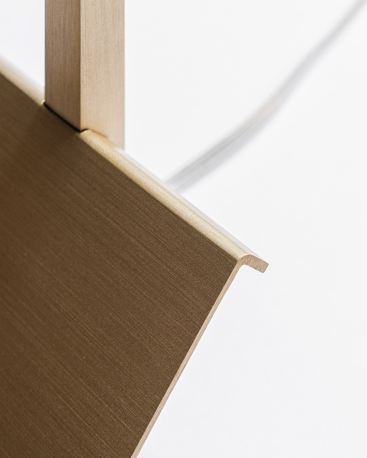 Lamp/ Two Wood Revamp 02 base extended view