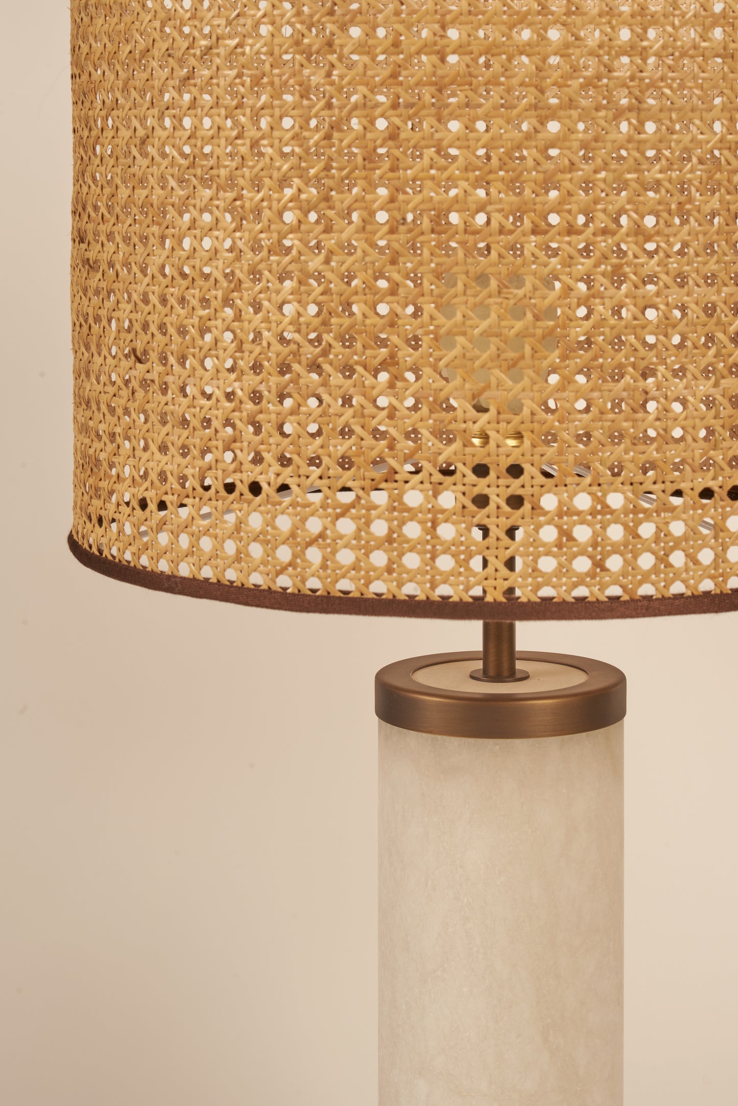 Hortensia Table Lamp