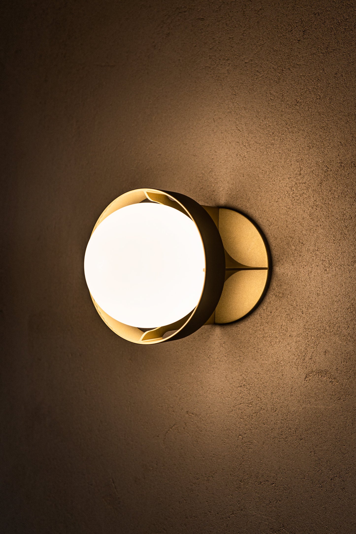 Tala John Tree Loop Sphere IV Wall Light Gold lifestyle 6