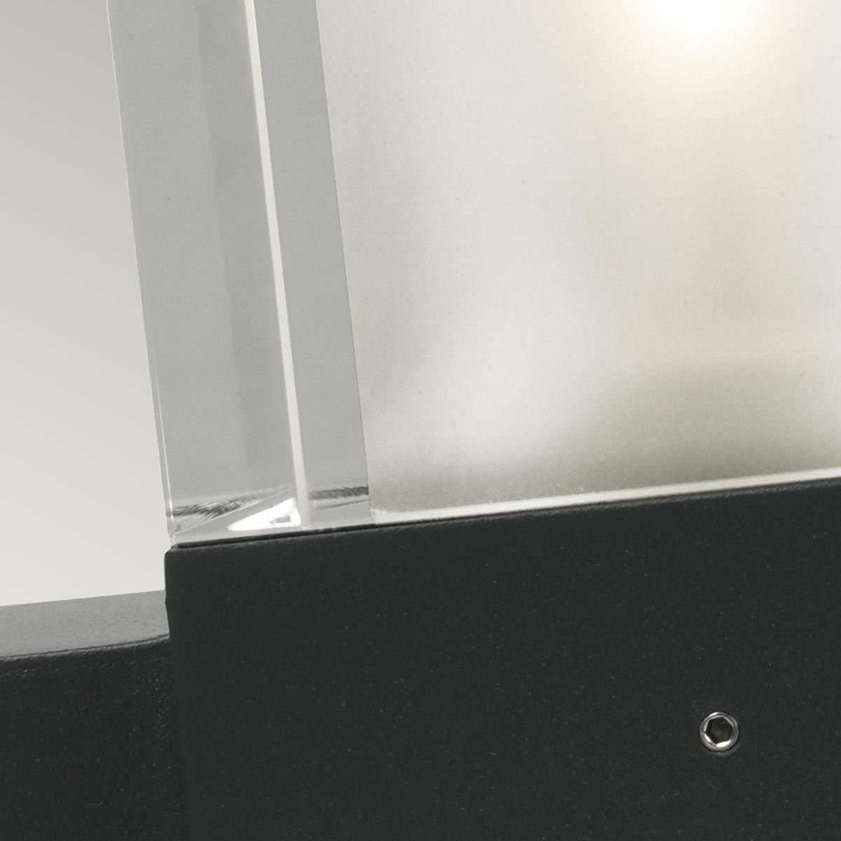 Arendal Light Wall Light in Black