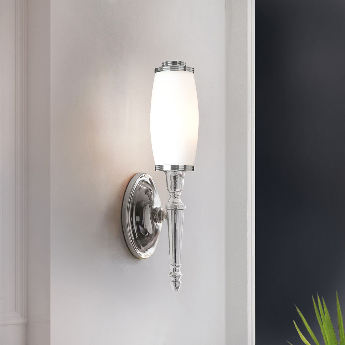 Dryden Light Wall Light Bathroom in Polished Chrome
