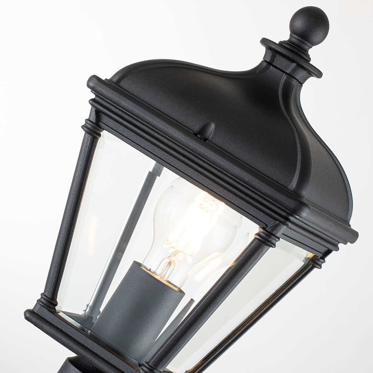 Bayview Light Medium Pillar Lantern in Black