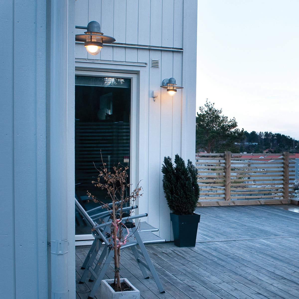 Bergen Light Wall Lantern in Galvanised