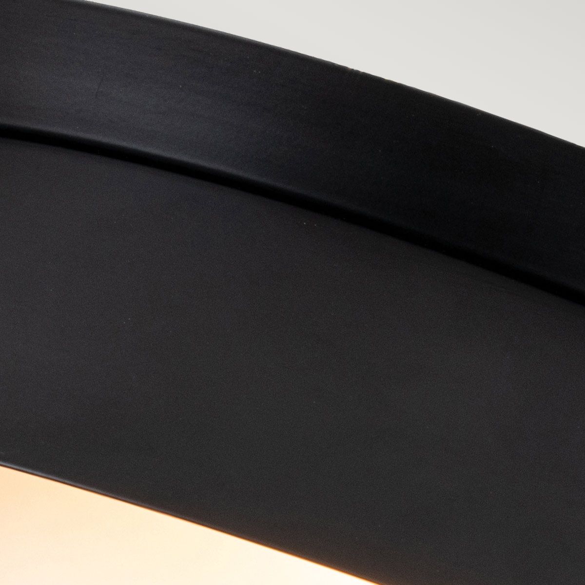 Bowtie Flush in Matte Black