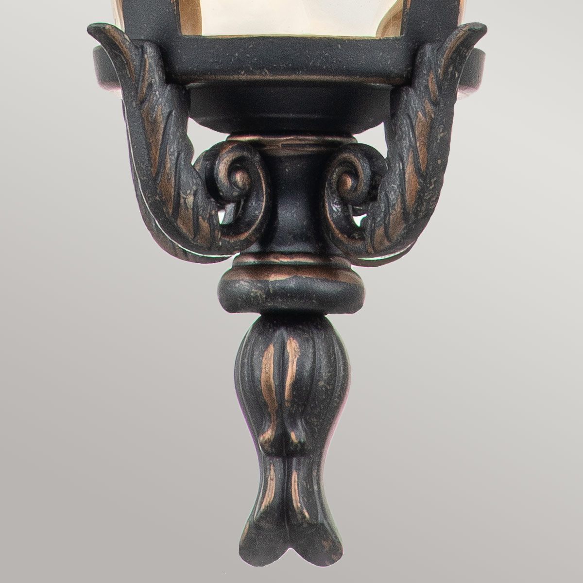 Baltimore Light Medium Chain Lantern in Weathered Bronze