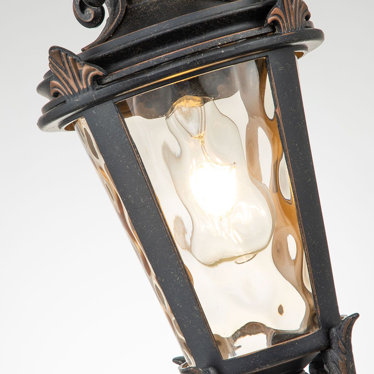 Baltimore Light Medium Chain Lantern in Weathered Bronze