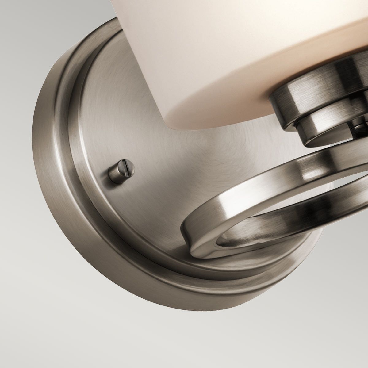 Aleeka In Light Wall Light In Classic Pewter