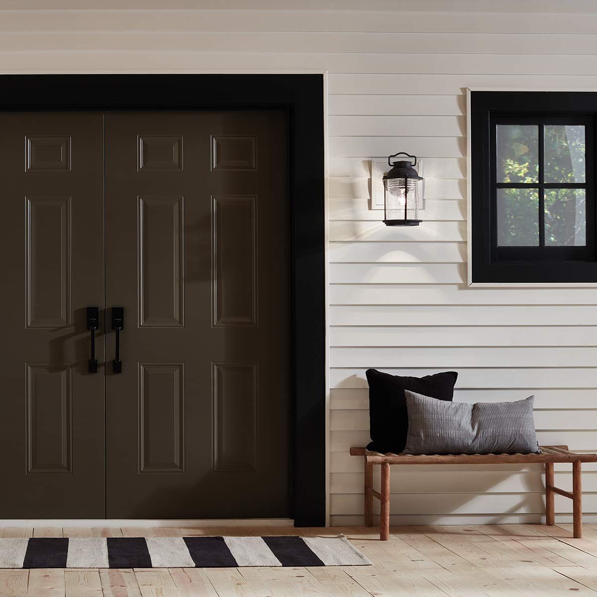 Ashland Bay Light Medium Wall Lantern in Weathered Zinc