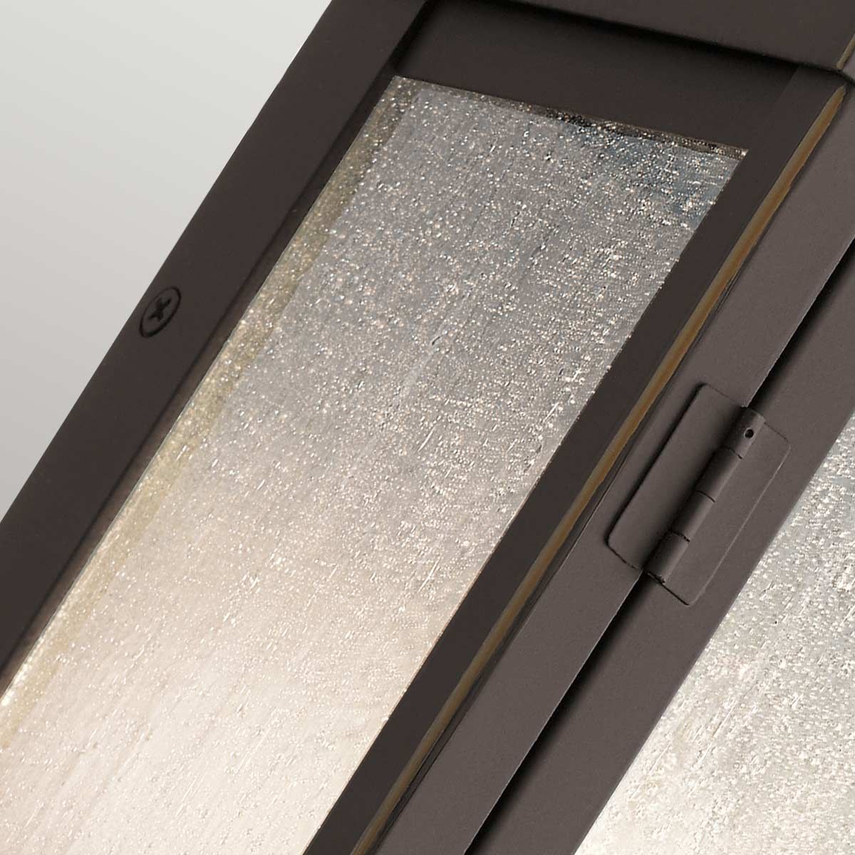 Carlson Light Wall Lantern in Rubbed Bronze