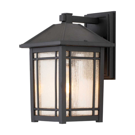 Cedar Point Light Wall Lantern in Medium in Black