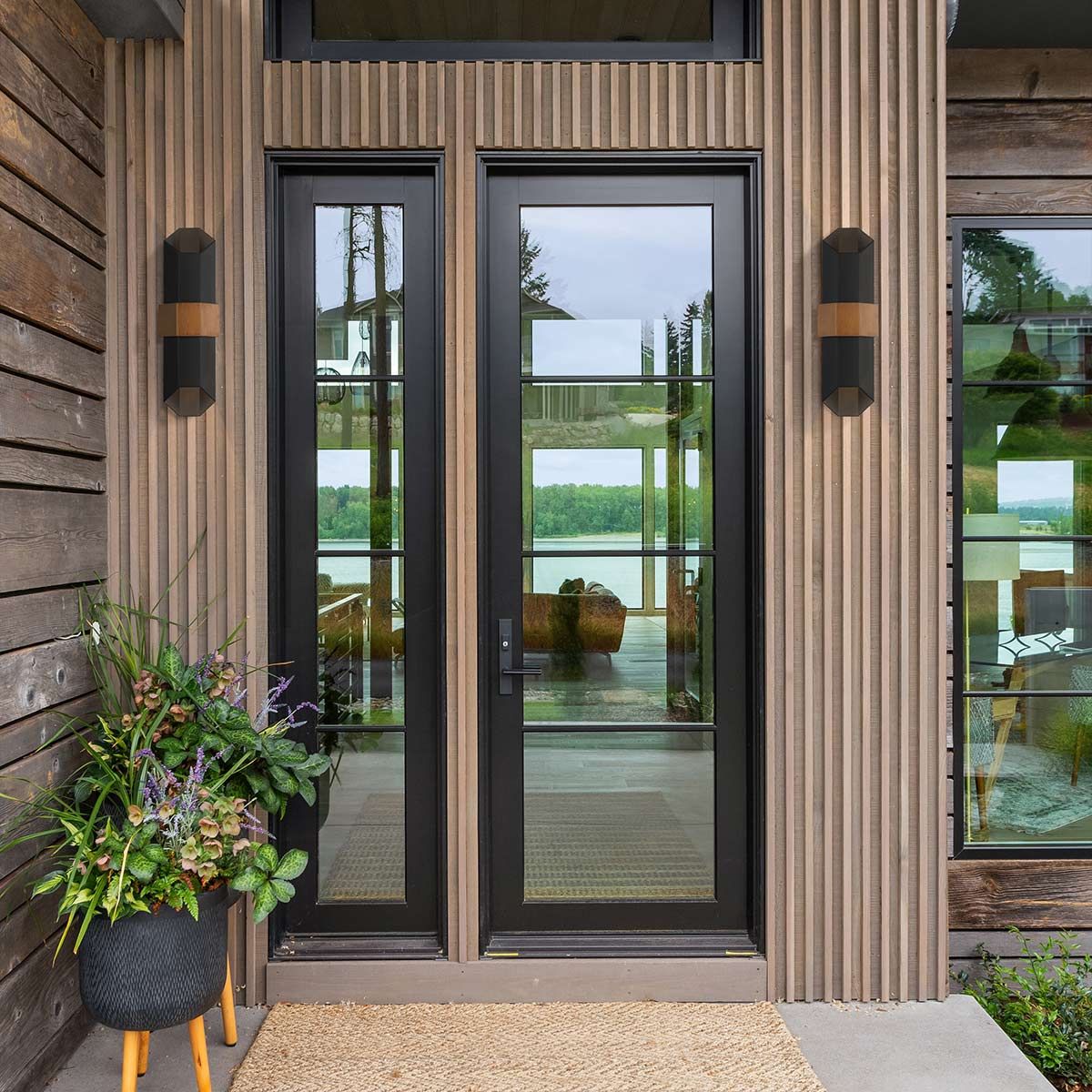 Chasm LED Wall Lantern in Matte Black