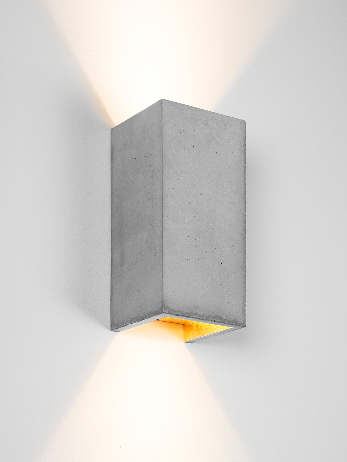 [B8] Wall Light Rectangular still 5