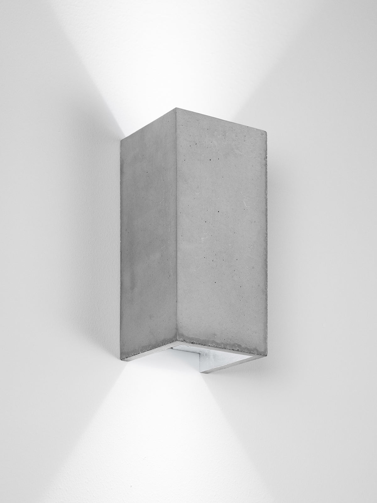 [B8] Wall Light Rectangular still 4