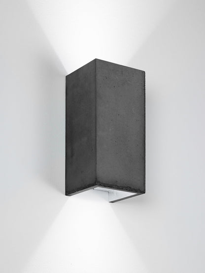 [B8] Dark Wall Light Rectangular still 3