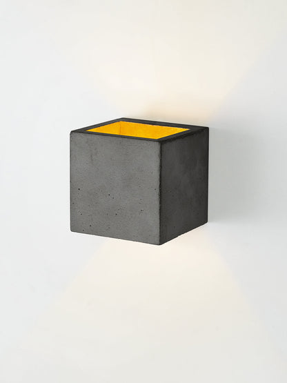 [B9] Dark Wall Light Cubic Small still 1
