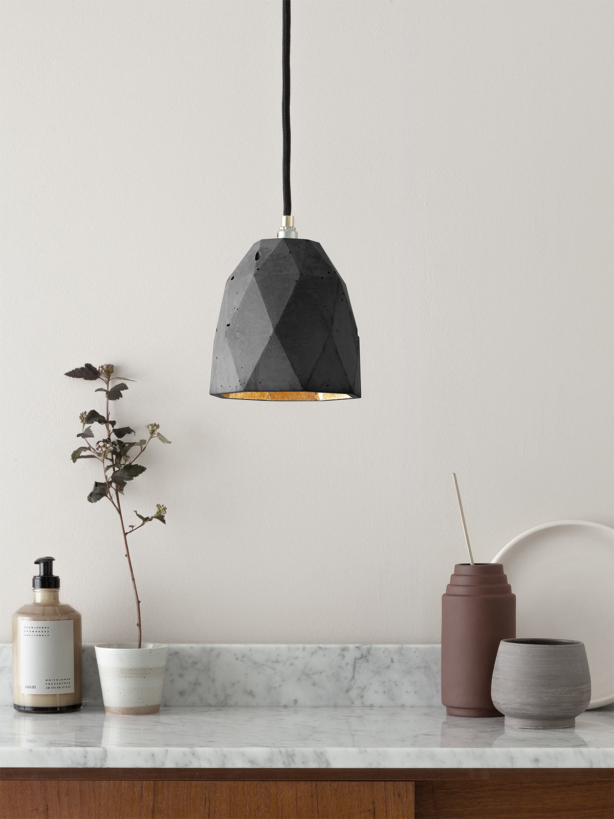 [T1] Dark Grey Pendant Light Triangle still 3