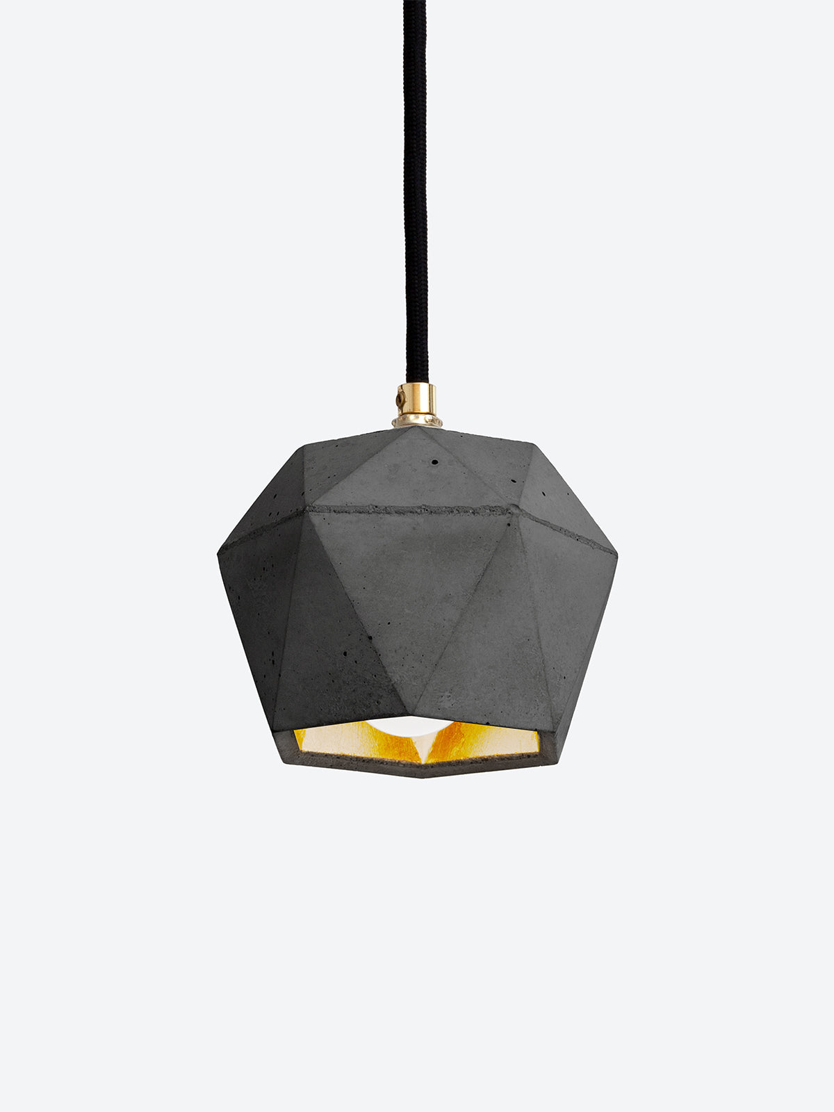 [T2] Bundle- Dark Pendant Light Triangle still 1