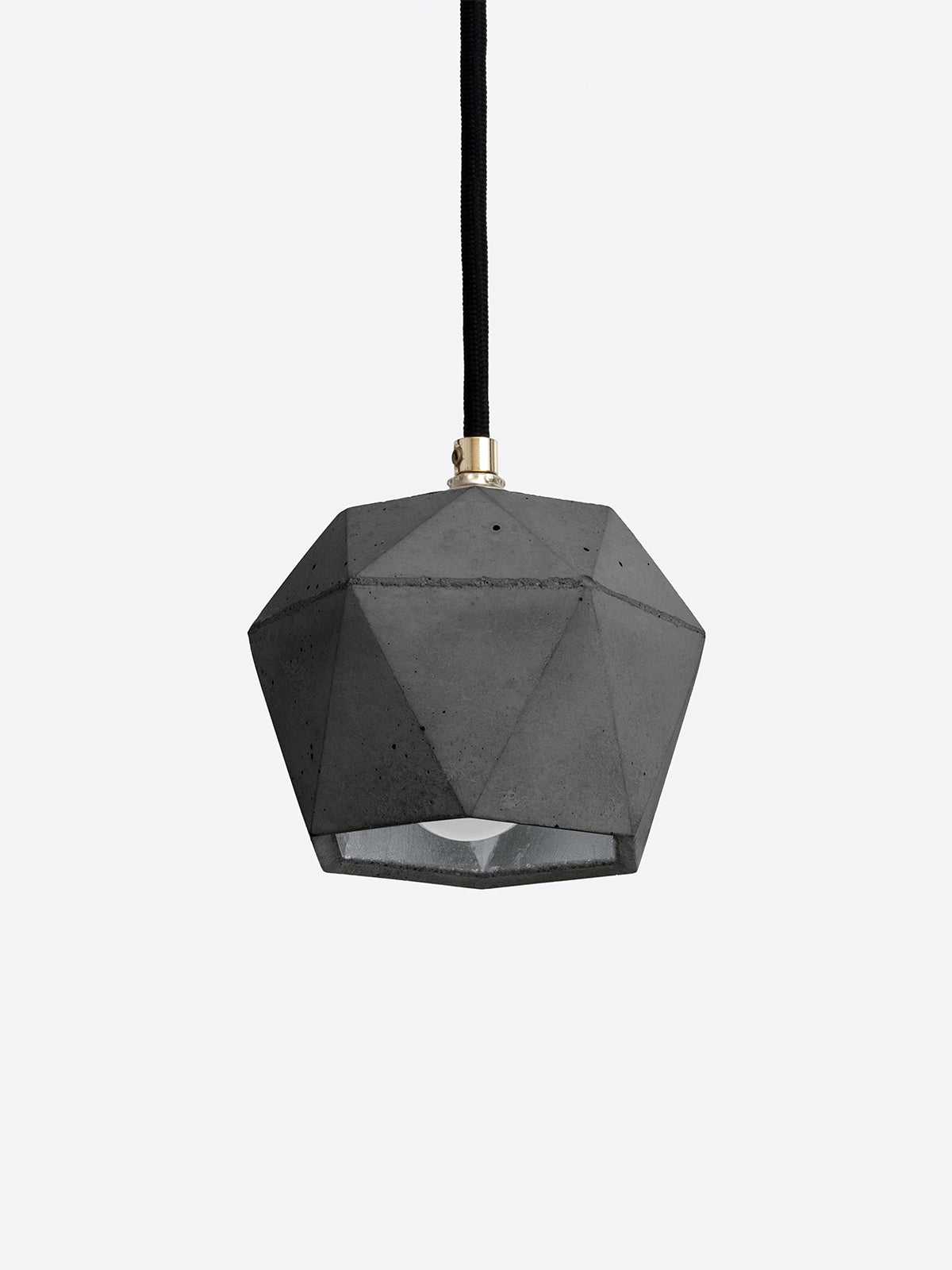 [T2] Bundle- Dark Pendant Light Triangle still 6