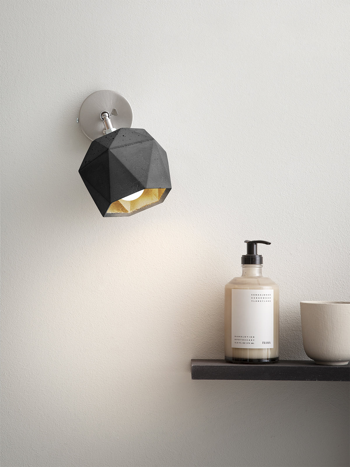 [T2] Spot- Dark Wall Light Triangle still 5