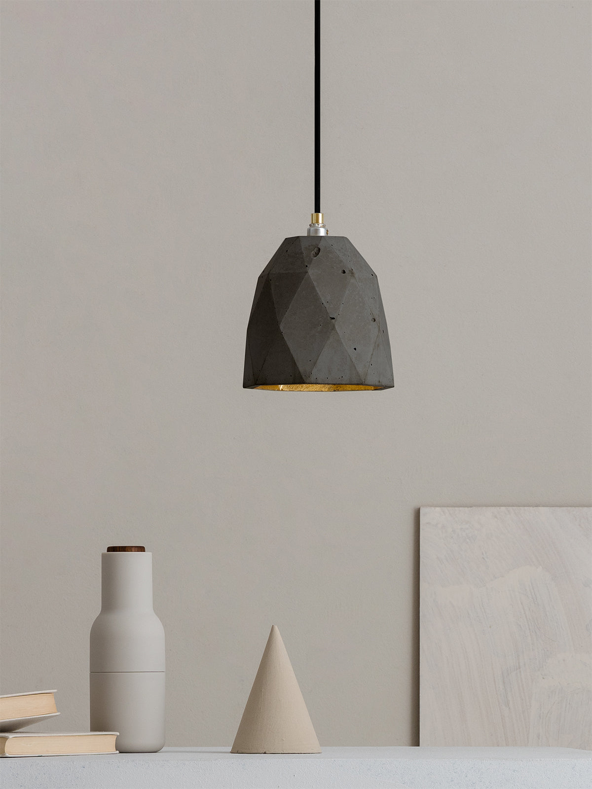 [T1] Dark Grey Pendant Light Triangle still 9
