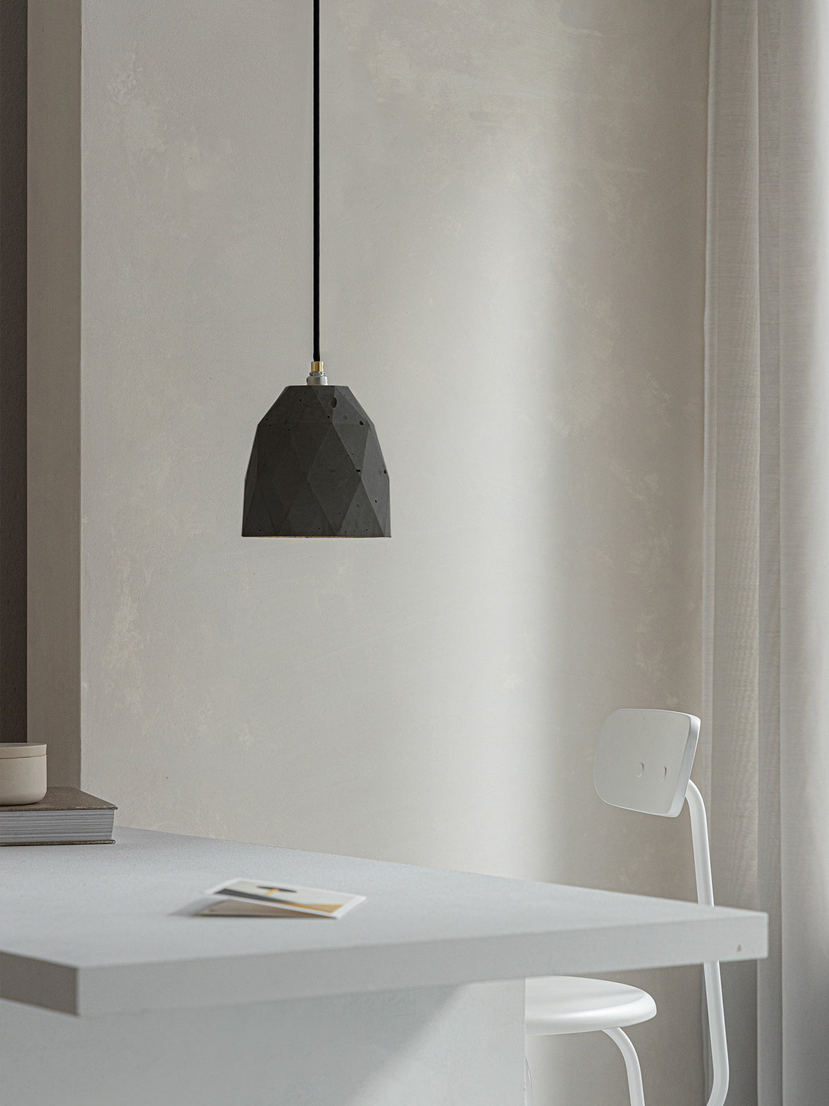 [T1] Dark Grey Pendant Light Triangle still 10