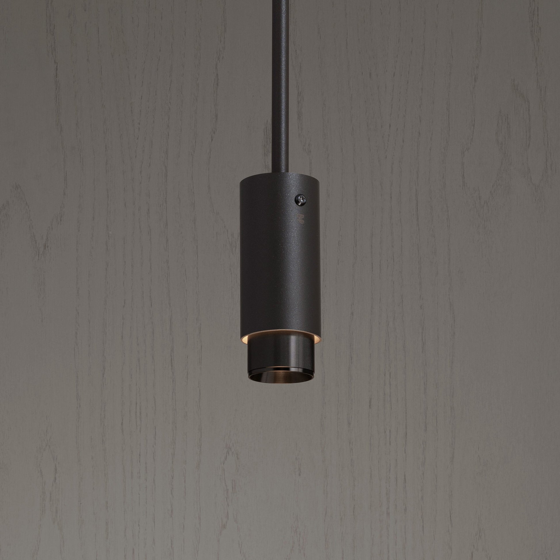 Exhaust Pendant Light / Linear / Graphite Gun metal, close up view of pendant.