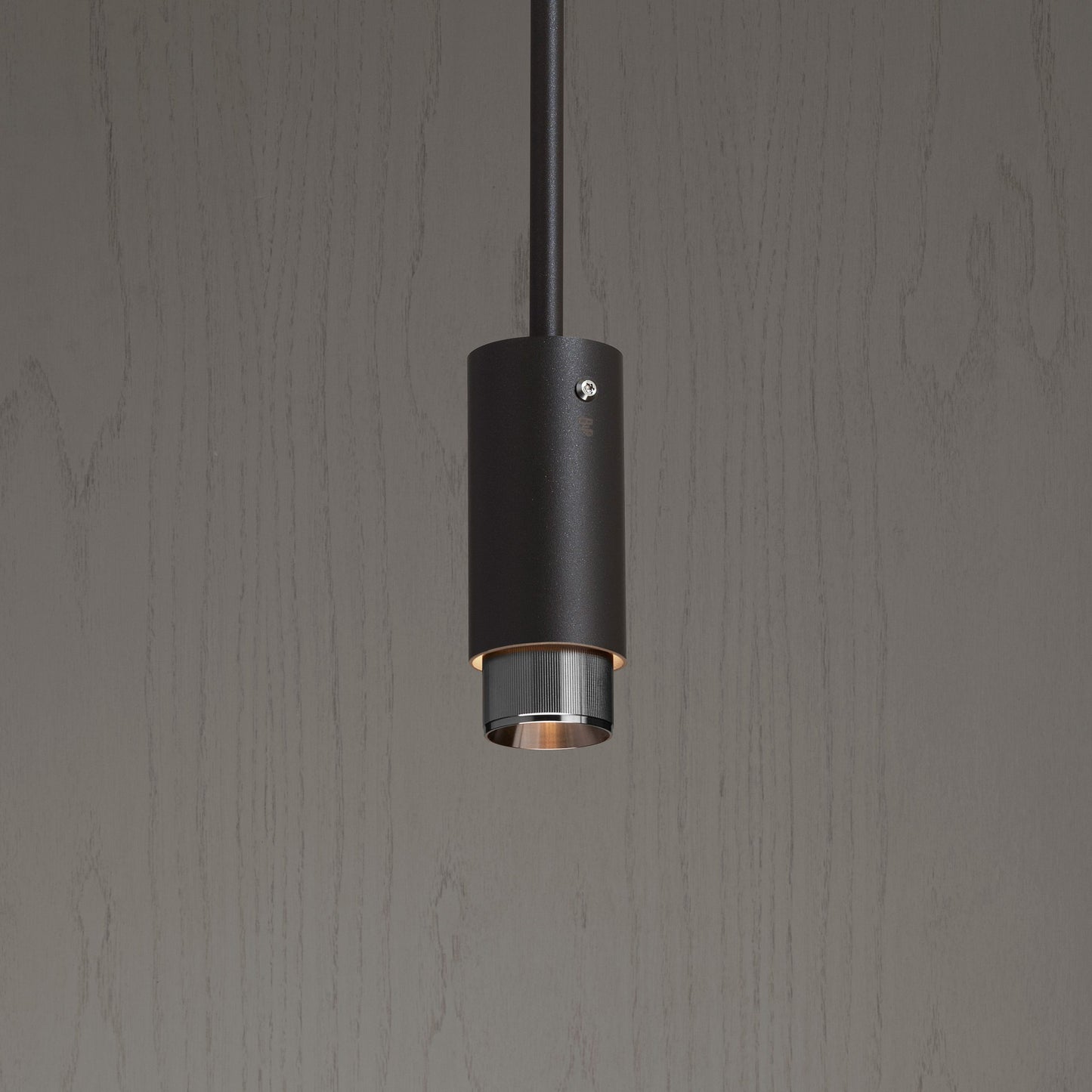 Exhaust Pendant Light / Linear / Graphite Steel, close up view of pendant.