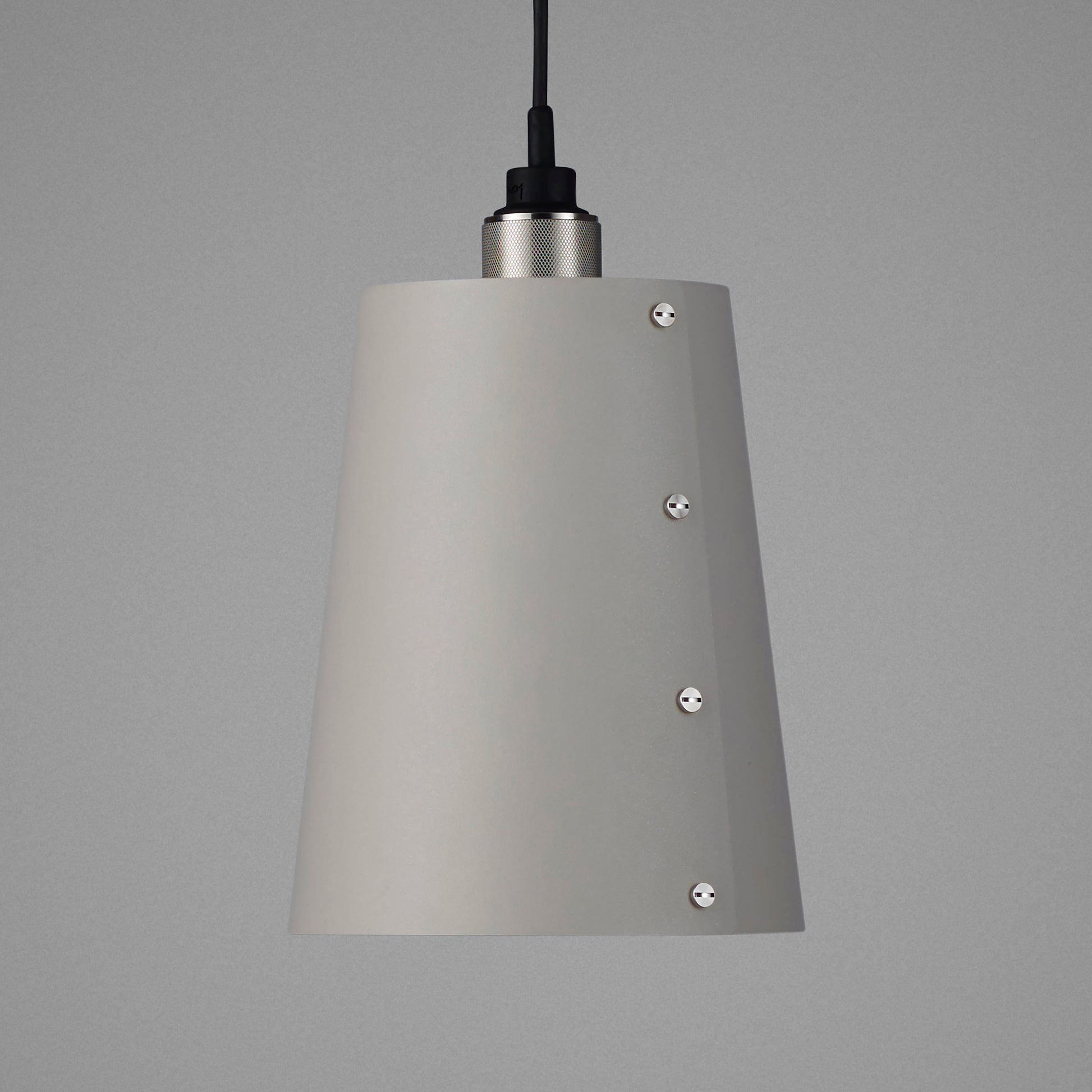 Hooked 1.0 Large Pendant Light / Stone Steel, detailed close up of shade and knurling.