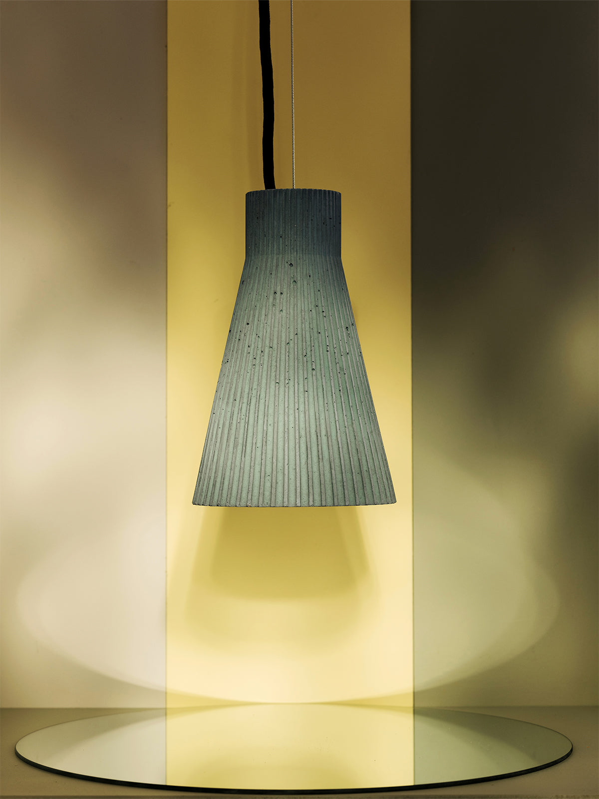 [S1] Hanging Pendant Light Fluted & Colourful still 19