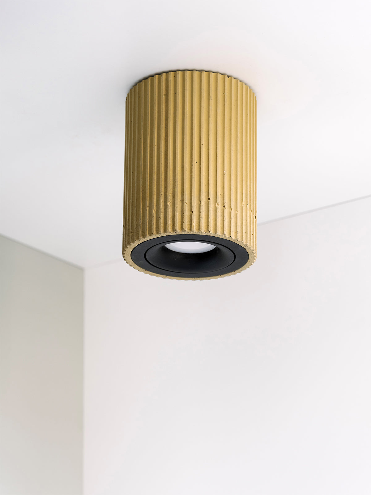 [S2] Ceiling Light Fluted & Colourful still 16