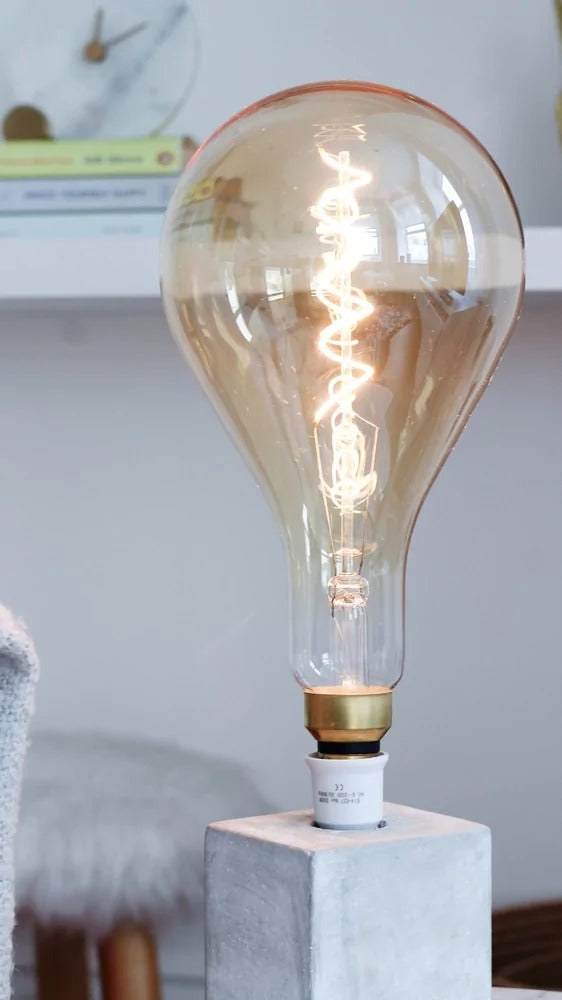 Petersham E27 6W Giant PS160 Sunset White High CRI LED Bulb