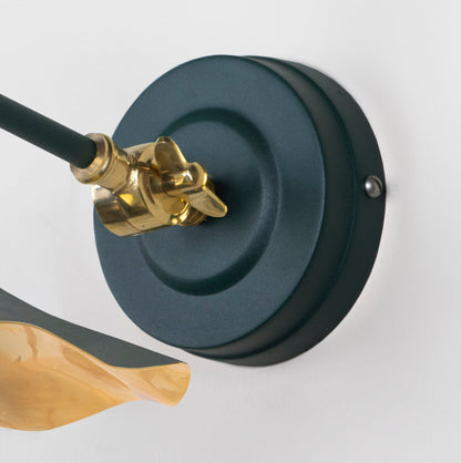 Smooth Brass Flora Wall Light Dingle, close up view of fitting and cable.