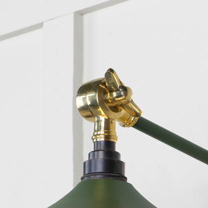 Smooth Brass Flora Wall Light Heath, Detailed close up view of pendant.