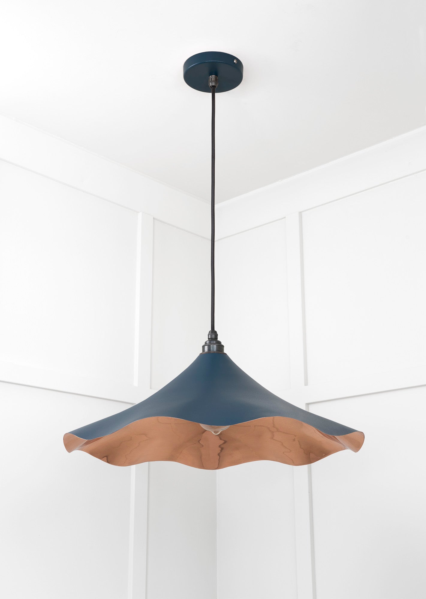 Smooth Copper Flora Pendant Light Dusk, Underside.