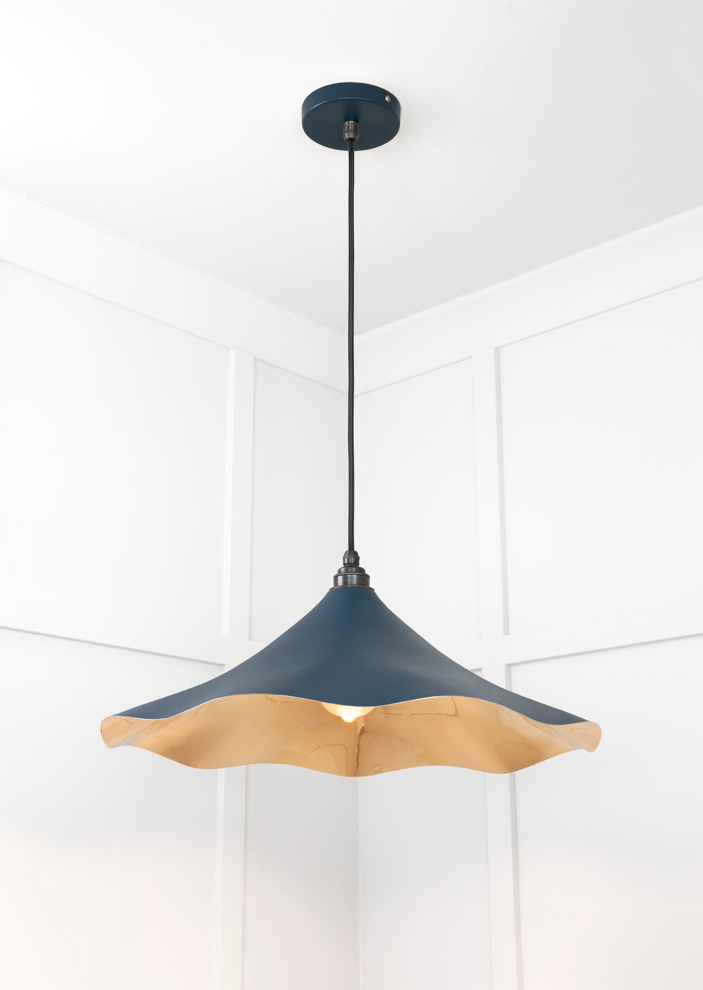 Smooth Brass Flora Pendant Light Dusk, Underside.