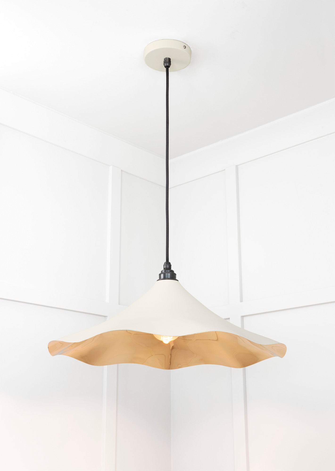 Smooth Brass Flora Pendant Light Teasel, Underside.